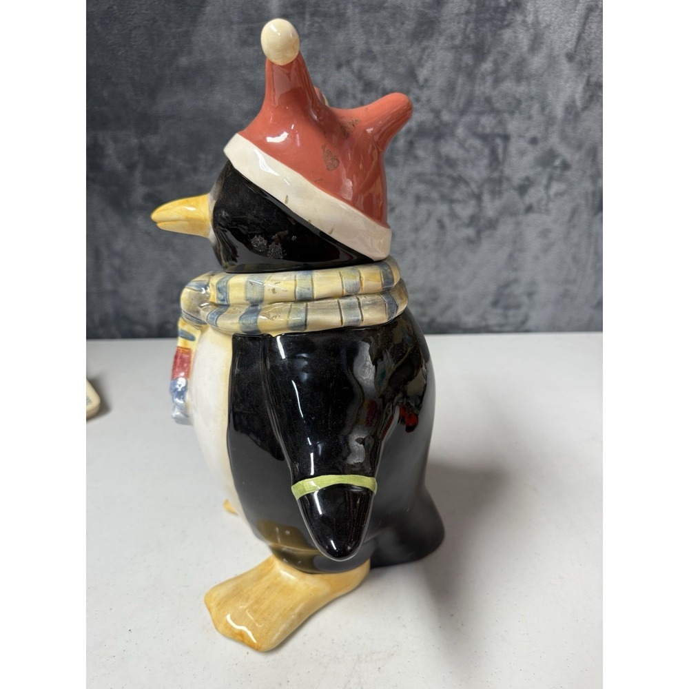 Penguin Canister Cookie Jar Winter Joy Scarf Jester Hat Oneida Christmas - Picture 3 of 8